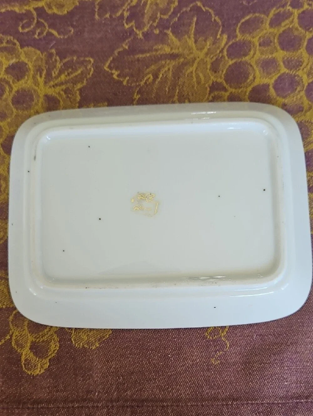 VINTAGE Speckled Stoneware Golden Retriever Porcelain Dog Trinket Tray - White